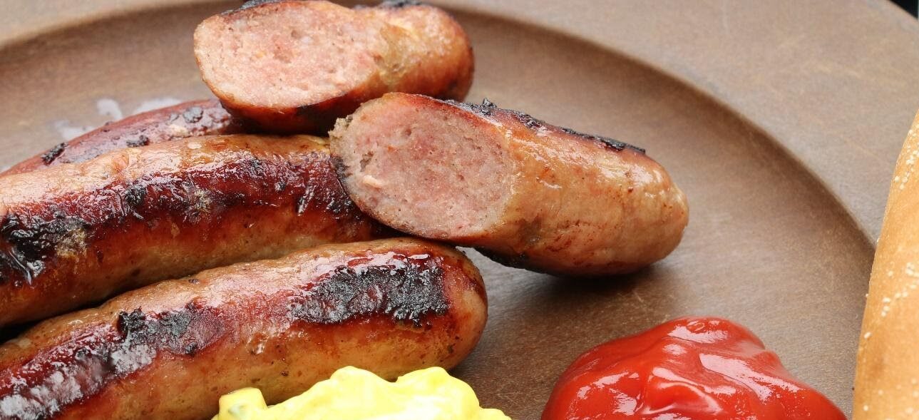 hjemmelavede frankfurtere opskrift grillmad røget