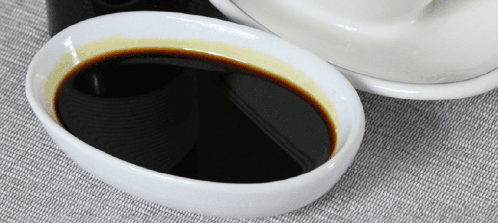 Hjemmelavet kulør opskrift sauce